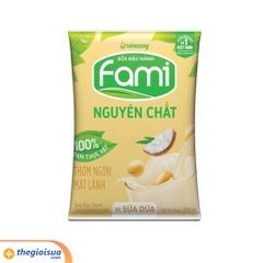 Sữa đậu nành Fami nguyên chất vị sữa dừa túi 200ml - thùng 40 túi