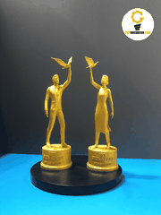 Cúp 3D tạo hình theo biểu tượng