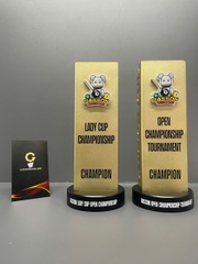 Cúp bi trao giải