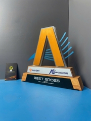 Cúp golf biểu tượng theo logo