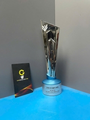 Cúp kim loại trao giải iContent Awards 2025