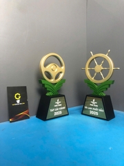 Cúp trao giải ngành hàng hải