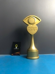 Cúp vinh danh bệnh viện