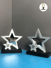 Cúp vinh danh ngân hàng TP Bank