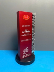 Cúp vinh danh giải Hackathon