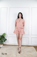 Set vest nữ áo croptop cổ sam cài nút có túi giả ở eo, quần đùi phồng có túi hai bên hàng thiết kế V Fashion TK16