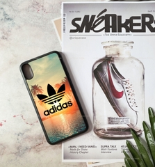 Ốp lưng điện thoại iPhone Unique Case SNK051