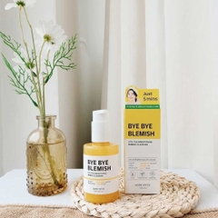 Sữa Rửa Mặt Dạng Gel Some By Mi Bye Bye Blemish Vita Tox Brightening Bubble Cleanser 120g