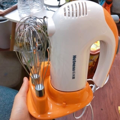 Máy đánh trứng cầm tay Netmego N38D công suất 300W kèm 3 bộ que đánh
