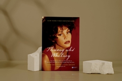 Thương nhớ Whitney - Câu chuyện về tình yêu, nỗi mất mát và đêm định mệnh khi âm nhạc ngưng đọng mãi mãi