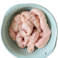 Khấu Đuôi Lòng Già 豚テッポ 1Kg