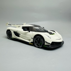 Mô Hình xe koenigsegg trắng tỉ lệ 1:24 Hợp kim có thể mở cửa - bánh sau chạy cót - Dài 21cm - rộng 10cm - cao 5cm - nặng : 800gram - FULL BOX : box màu SKU : oto279 - N3-K8-T1-S2