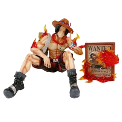 Mô Hình OnePiece Ace dáng ngồi dơ ngón tay - Phụ kiện : bảng tên - Cao 13cm - Nặng 400gram - Figure anime One Piece - bọc túi OPP hộp màu - N1-K41-T4-S3