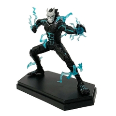 Mô hinh kaiju số 8 trạng thái chiến đấu . Cao 14,5cm , nặng 176gram - No box - K61-T2-S7