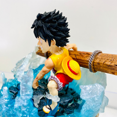 Mô hình đồ chơi - Luffy Marine có LED siêu đẹp Cao 8cm - One Piece - No box - N1-K24-T2-S1