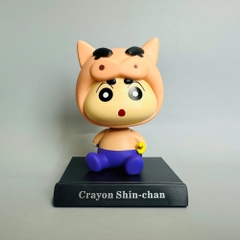 Mô Hình Shin cosplay lợn hồng lắc đầu - cao 13cm - ngang 9cm - dọc 7cm - nặng 200gram + Hộp Màu N3-K25-T3-S3