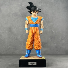 Mô Hình Songoku dáng đứng có base đẹp - 2 đầu thay thế - Cao 34cm - Nặng 700gram - Hộp Bìa carton - Figure anime Dragon ball