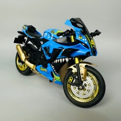 Mô Hình xe máy Yamaha cá mập xanh dương 1:10 Hợp kim - Có tiếng - đèn pha sáng - Dài 20.5cm - rộng 7.5cm - cao 12.5cm - nặng ~ 500gram - FULL BOX : box màu SKU : oto457 - K65-T5-S6