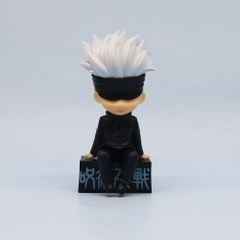 Mô Hình Gojo Satoru bịt mắt dáng ngồi - Cao 11cm - nặng 100Gram - Hộp Màu : bọc túi OPP - Figure anime Jujutsu Kaisen