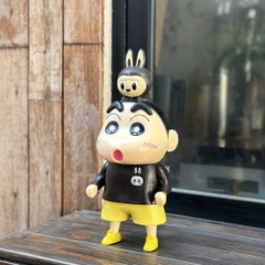 Mô Hình shin labubu ( có thể đựng tiền ) - Cao 35cm - Rộng 14cm - nặng : 350gram - SKU : sh850x - ( Vat : MH001 ) T4