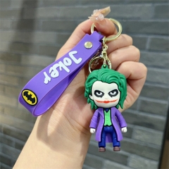 Móc Khóa Joker dáng đứng chibi áo tím siêu dễ thương . Dây móc dài : 10cm - Mô Hình Cao : 6cm - Nặng 50gram K78-T7-S1