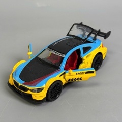Mô Hình Xe BMW Vàng Xanh tỉ lệ 1:36 Hợp kim có thể mở cửa - bánh sau chạy cót - Dài 12cm - rộng 5cm - cao 4cm - nặng : 300gram - FULL BOX : box màu SKU : oto488b- K64-T2-S6