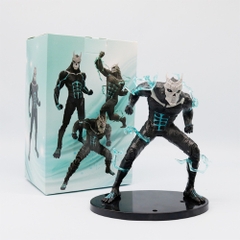 Mô hinh kaiju số 8 trạng thái gồng mình siêu ngầu . Cao 16cm , nặng 156gram - Box màu - K61-T2-S6