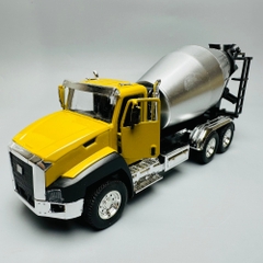 Mô Hình Xe trộn bê tông tỉ lệ 1:50 Hợp kim có thể mở cửa - bánh sau chạy cót - Dài 18cm - rộng 5cm - cao 8cm - nặng : 200gram - FULL BOX : box màu SKU : oto113 n3-k10-t3-s3