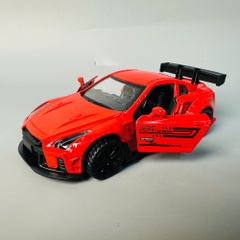 Mô Hình xe GTR đỏ tỉ lệ 1:36 Hợp kim có thể mở cửa - bánh sau chạy cót - Dài 11cm - rộng 5cm - cao 5cm - nặng : 500gram - FULL BOX : box màu SKU : oto429