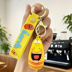 Móc Khóa Larva Sâu Vàng . Dây móc dài : 10cm - Mô Hình Cao : 6cm - Nặng 50gram