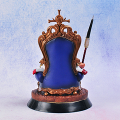 Mô hình đồ chơi - Tứ Hoàng Râu Trắng  ngồi ghế - One Piece - Có Hộp Màu - N3-T5