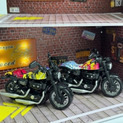Mô Hình 1 vỉ 2 Xe harley , Tỉ Lệ 1:32 - bánh sau chạy cót - Dài 9cm - rộng 5cm - cao 6cm - nặng : 300gram - FULL BOX : box màu SKU : oto533 - K183B3
