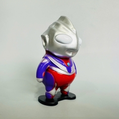 Mô Hình nhân vật siêu nhân điện quang - Cao 9cm - nặng 100gram - Phụ Kiện : Đế Ghép - Figure Siêu Nhân - No box : bọc túi OPP - (VAT : 48492)   - K13-T3-S4