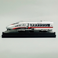 Mô Hình tàu siêu tốc trắng viền đỏ 1:64 Hợp kim - Dài 12.5cm - Cao 5cm - Rộng : 4.5cm - nặng : 300gram - Hộp Nhựa Trong SKU : oto465b - ( VAT :  003-06-20 )