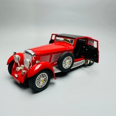 Mô Hình Xe cổ màu đỏ 1:28 Hợp kim có thể mở cửa - bánh sau chạy cót - Có tiếng - đèn pha sáng - Dài 17cm - rộng 6cm - cao 6cm - nặng ~ 800gram - FULL BOX : box màu SKU : oto131