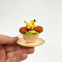 Mô Hình Pokemon Pikachu nằm trên cốc hoa  - cao 8cm - nặng 50gram - Figure Pokemon - (VAT E523-59) - K9-T3-S10