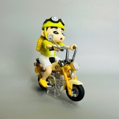 Mô Hình shin áo vàng lái xe máy cao 12cm nặng 300g , Figure shin - Hộp Màu - N1-K7-T2-S2