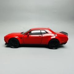 Mô Hình xe mustang đỏ 1:32 Hợp kim - Có tiếng - đèn pha sáng - Dài 15cm - rộng 7cm - cao 4cm - nặng ~ 500gram - FULL BOX : box màu SKU : oto259 n3-k1-t5-s2