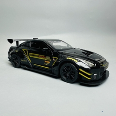 Mô Hình Nissan xe đua đen tỉ lệ 1:24 Hợp kim có thể mở cửa - bánh sau chạy cót - Dài 20.5cm - rộng 9cm - cao 6cm - nặng : 1000gram - FULL BOX : box màu SKU : oto286 N3-K12-T2-S4