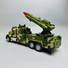 Mô Hình xe chở tên lửa tỉ lệ 1:24 Hợp kim có thể mở cửa - bánh sau chạy cót - Dài 25cm - rộng 7cm - cao 10cm - nặng : 500gram - FULL BOX : box màu SKU : oto275