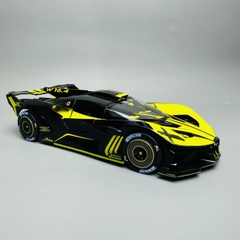 Mô Hình Xe bugati màu vàng đen 1:24 Hợp kim - Có tiếng - đèn pha sáng - Dài 21cm - rộng 9cm - cao 5cm - nặng ~ 800gram - FULL BOX : box màu SKU : oto222 - N3-K6-T4-S1