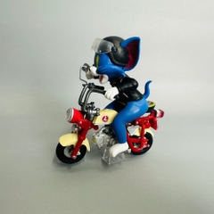 Mô Hình Tom and Jerry Mèo Tom lái xe máy cao 12cm nặng 300g - Tom and Jerry - Hộp Màu - N1-K18-T1-S3