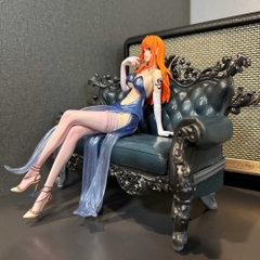 Mô Hình OnePiece Nami ngồi ghế - Cao 16cm - nặng 1200gram - Phụ Kiện : Đầu thay thế + Ghế - Figure OnePiece - Box Nhựa - Hộp màu N1-K56-T5-S2
