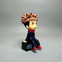 Mô Hình Itadori Yuji dáng ngồi - Cao 11cm - nặng 100gram - Box màu : bọc túi OPP - Figure anime Jujutsu Kaisen