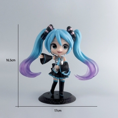 Mô Hình Hatsune Miku chibi váy xanh tóc xanh - Cao 16cm - nặng 300gram - Figure Miku - Bọc Túi - No Box -  N1-K31-T3-S2