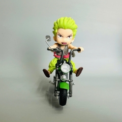 Mô Hình One piece Zoro lái xe máy cao 12cm nặng 300g , Figure Onepiece - Hộp Màu -  N1-K8-T3-S3