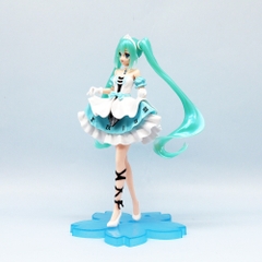 Mô Hình Hatsune Miku váy xanh cầm váy - Cao 20cm - nặng 300gram - Figure Miku - Bọc Túi - Hộp Màu N1-K55-T3-S1