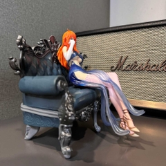 Mô Hình OnePiece Nami ngồi ghế - Cao 16cm - nặng 1200gram - Phụ Kiện : Đầu thay thế + Ghế - Figure OnePiece - Box Nhựa - Hộp màu N1-K56-T5-S2