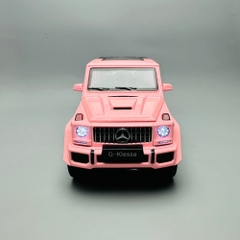 Mô Hình Xe G63 hồng 1:24 Hợp kim có thể mở cửa - bánh sau chạy cót - Có tiếng - đèn pha sáng - Dài 22cm - rộng 9.5cm - cao 9.5cm - nặng ~ 1000gram - FULL BOX : box màu SKU : oto135 n3-k8-t1-s3