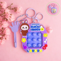 Móc Khóa bấm nút bàn tay màu tím labubu - Cao : 9.5cm , Rộng 8cm - Nặng 50gram - SKU : moc285f  K55-T7-S11